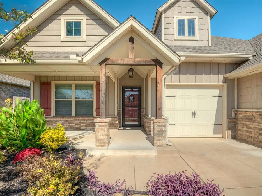 10425 SW 24th Terrace, Yukon, OK 73099 - #2
