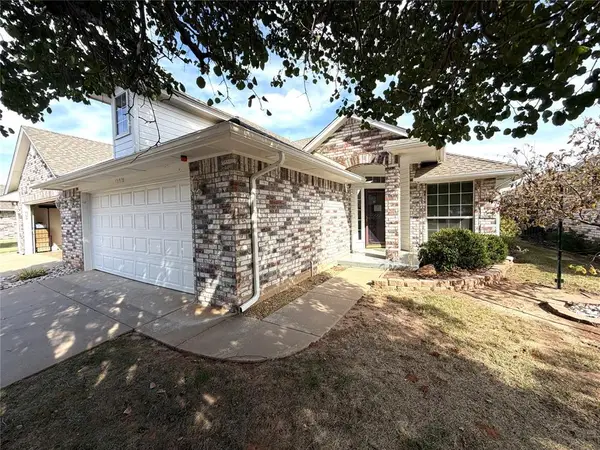13220 Signature Circle, Oklahoma City, OK 73142