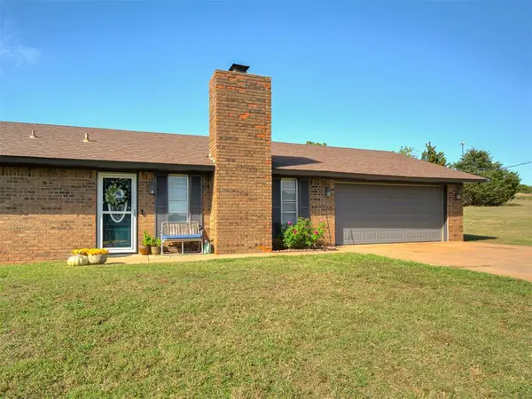 900853 S Oak Ridge Road, Chandler, OK 74834