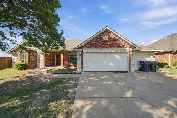 16905 Gladstone Circle, Edmond, OK 73012