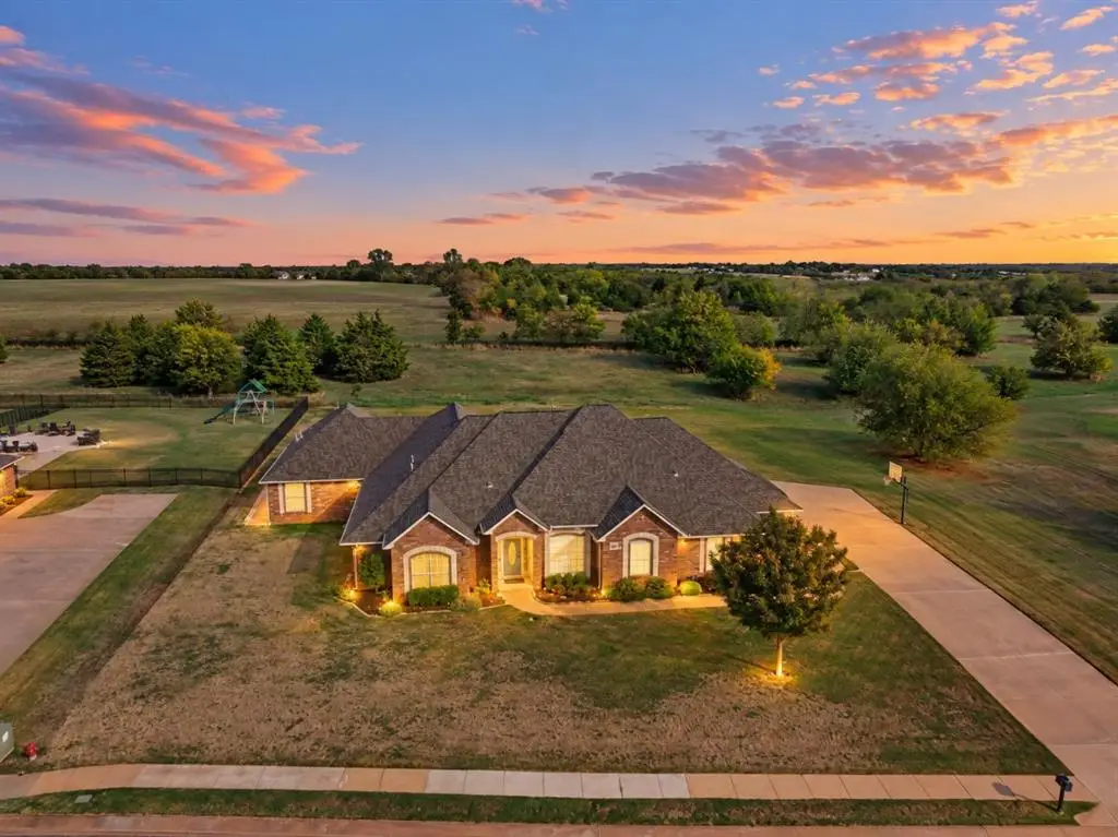 1901 Crossfield Drive, Edmond, OK 73025 - #1