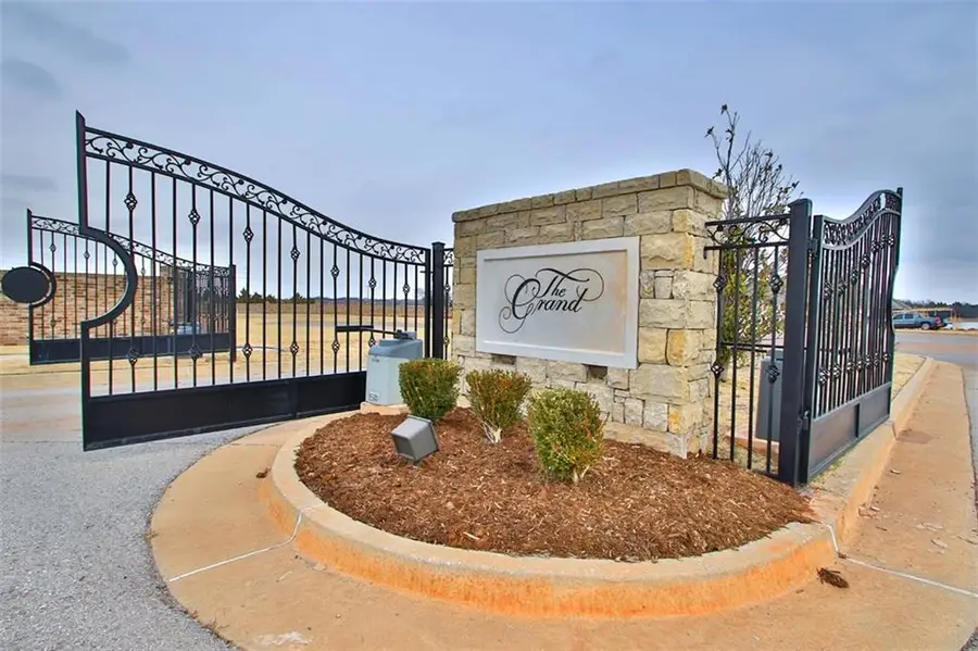 13400 Emerald Island Drive, Oklahoma City Southwest, OK 97415 - Image #2
