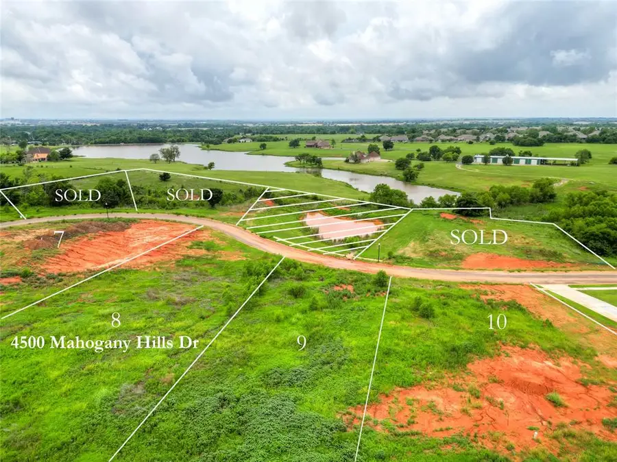 4500 Mahogany Hills Drive, Moore, OK 73160 - Image #2
