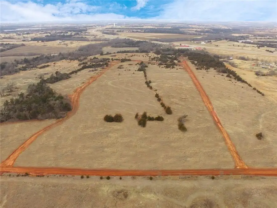 1525 N Post Road, Guthrie, OK 73044 - Image #2