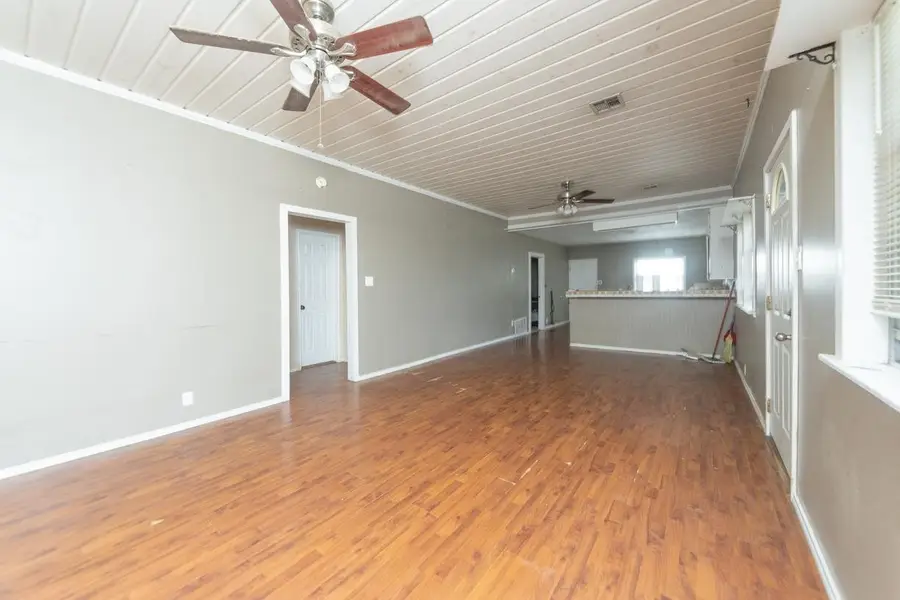 725 W Walnut Street, Drumright, OK 74030 - Image #3