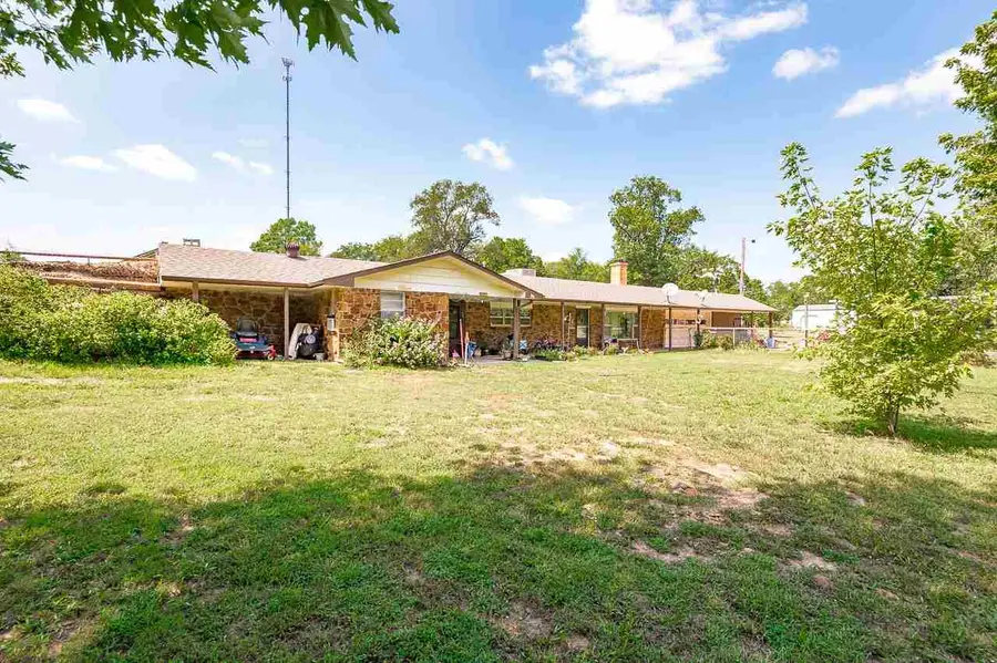 3516 E 116th Street, Perkins, OK 74059 - Image #2