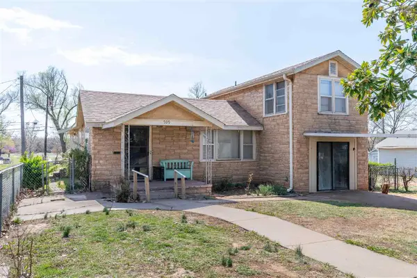 709 W 10th Avenue, Stillwater, OK 74074