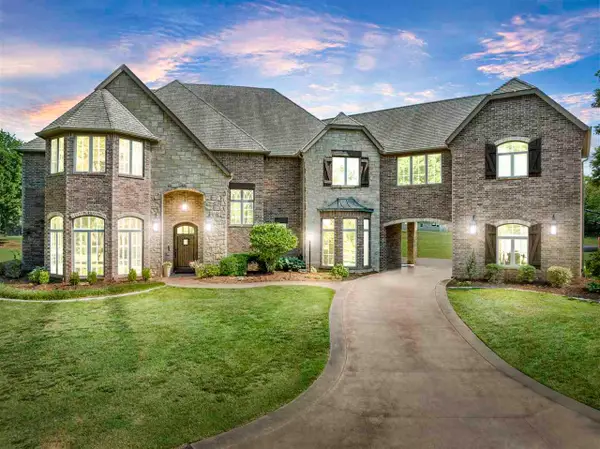 1211 N Cimarron, Stillwater, OK 74075