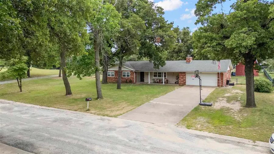 114 Park Pl, Ponca City, OK 74604 - Image #2