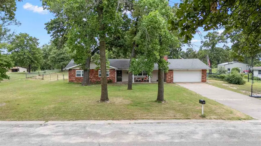 114 Park Pl, Ponca City, OK 74604 - Image #3