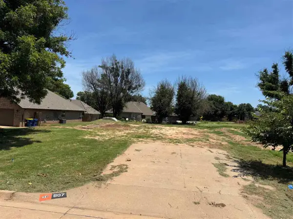 807 S Rock Hollow Court, Stillwater, OK 74074