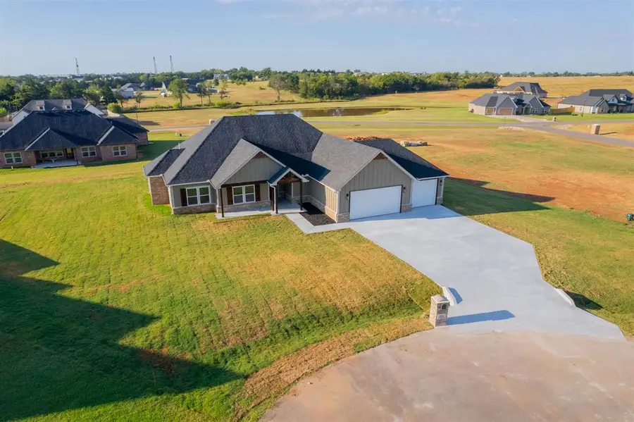 221 Stonebriar Court, Stillwater, OK 74074-0000 - Image #2