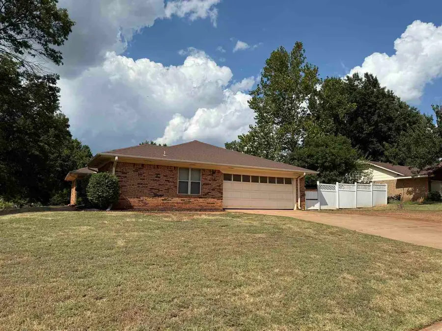 1623 S Surrey Drive, Stillwater, OK 74074 - Image #2