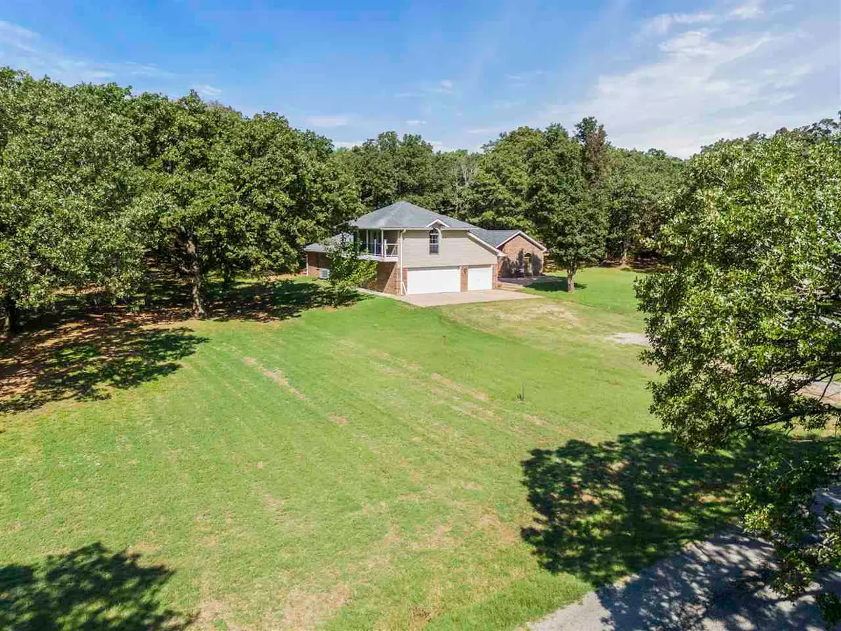 870737 S Tee Avenue, Chandler, OK 74834 - Image #1