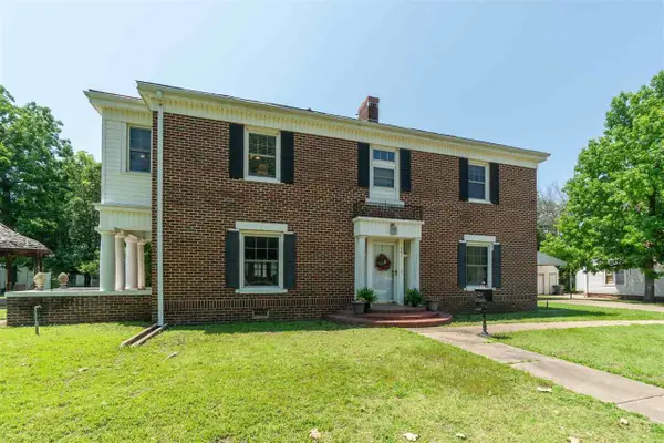 847 E Moses Street, Cushing, OK 74023-3419