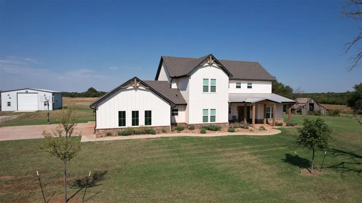 6101 Knob Hill, Perry, OK 73077 - Image #1