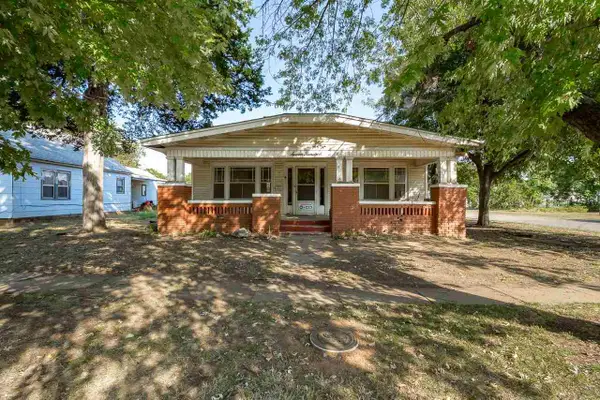 700 N 6th, Perry, OK 73077