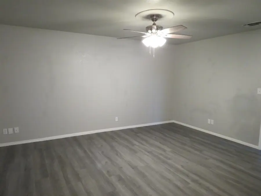 1019 E Franklin Avenue, Stillwater, OK 74075-2911 - Image #3