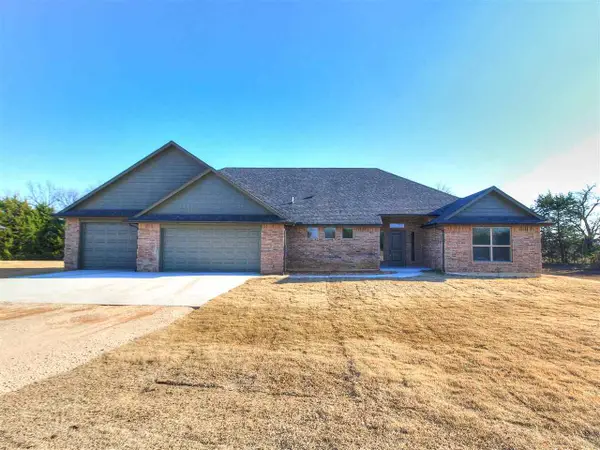 2703 E Cedar Creek Pass, Stillwater, OK 74074