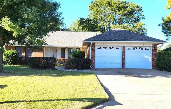 2107 Donner, Ponca City, OK 74604-0000