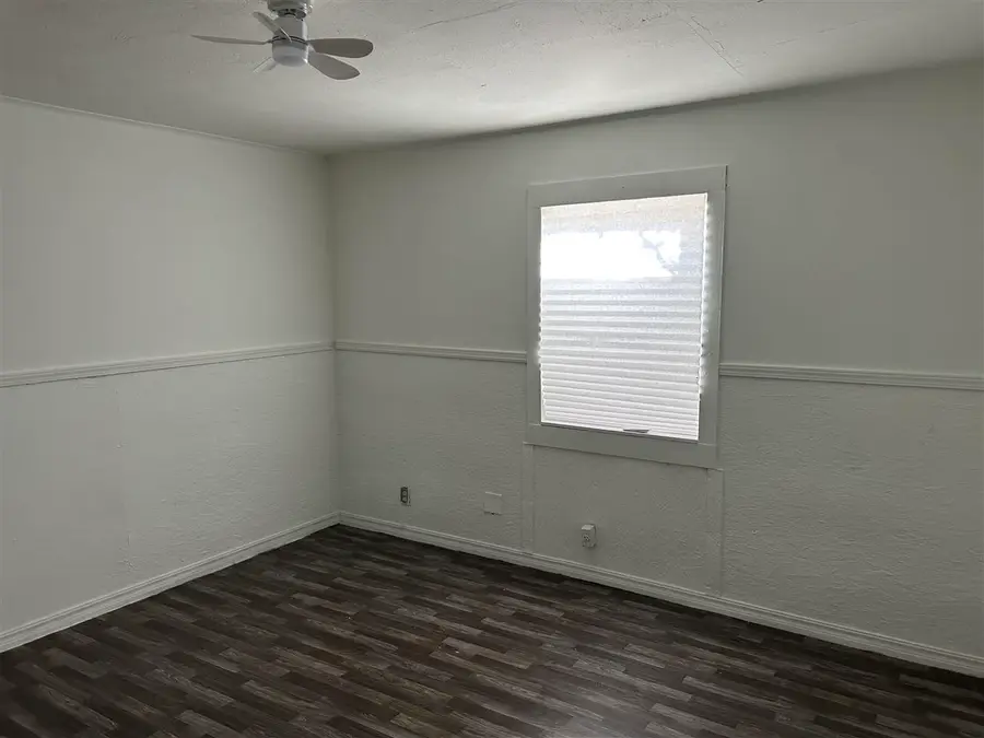 419 Birch, Perry, OK 73077 - Image #3