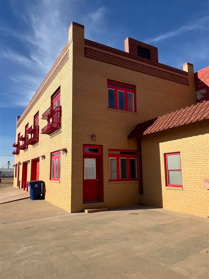 224 S Main, Hennessey, OK 73742 - Image #3