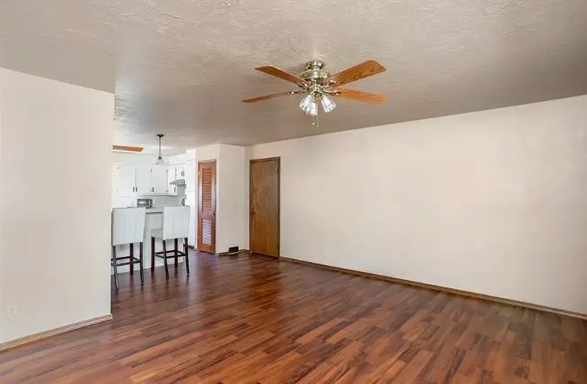 623 W Hartwood Avenue, Stillwater, OK 74075 - Image #2