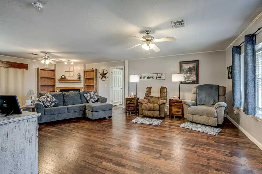 208 E 116th Street, Perkins, OK 74059 - Image #3