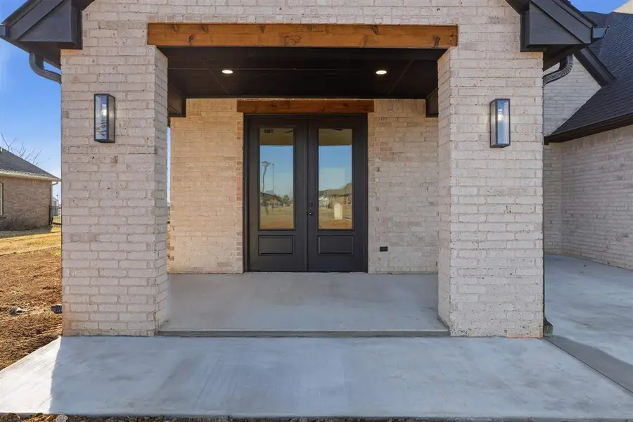 725 W Karen Avenue, Stillwater, OK 74075-1175 - Image #2