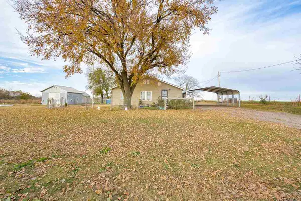 11501 Old John Deere Road, Perry, OK 73077