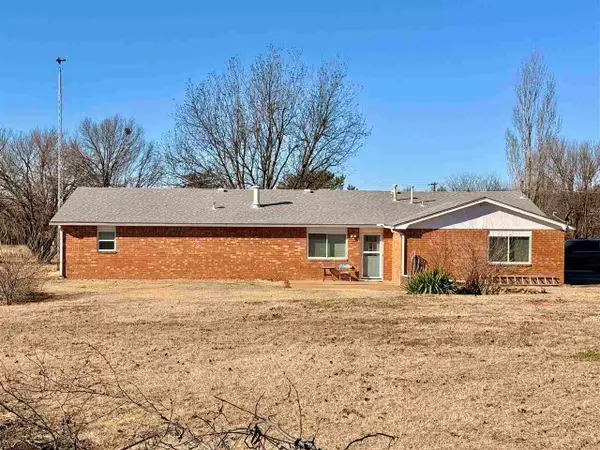 4901 N McCord Rd, Ponca City, OK 74604-0000