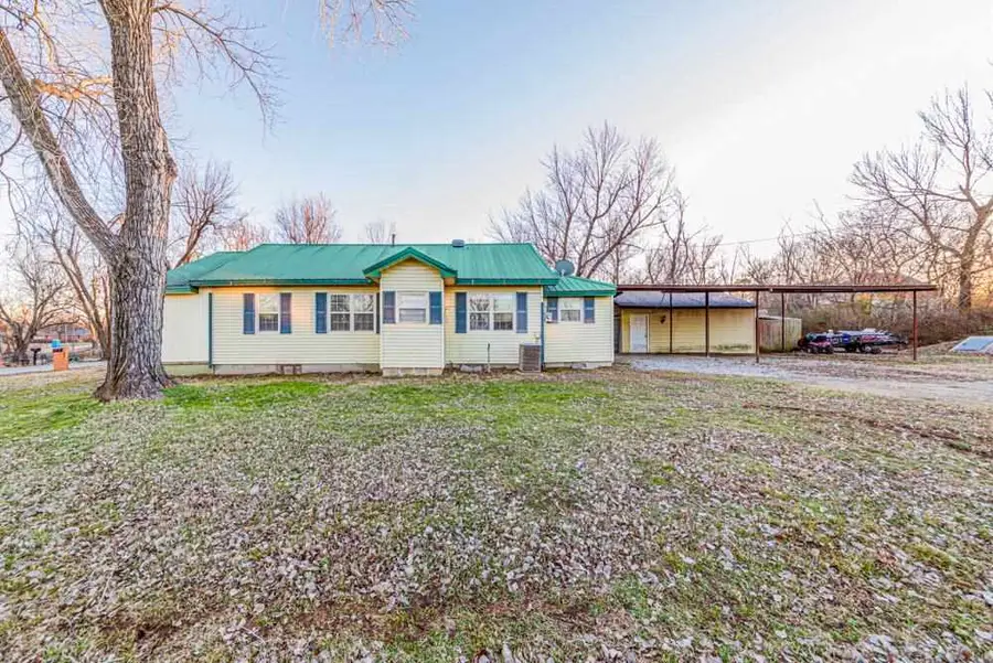 21 N 2nd Street, Tryon, OK 74875 - Image #3