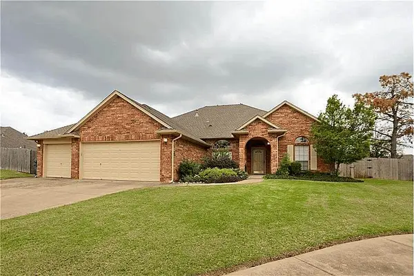 2512 Tifton Court, Edmond, OK 73012