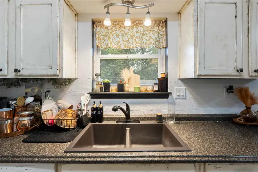 316 S Howerton Avenue, Cushing, OK 74023 - Image #3