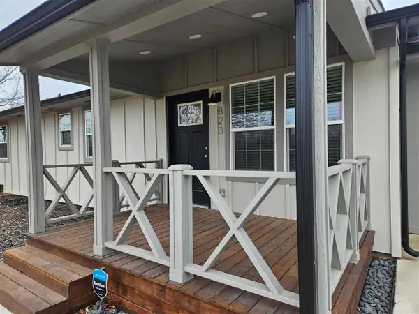 823 W Burris Road, Stillwater, OK 74075-9664