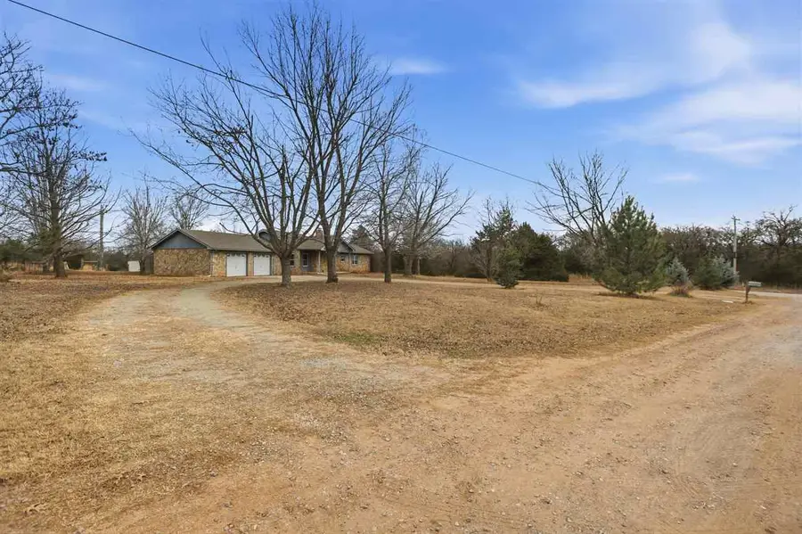 6721 Lilly Lane, Stillwater, OK 74074-6371 - Image #3
