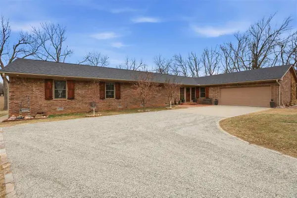 609 N Stoney Crk, Stillwater, OK 74075-8821