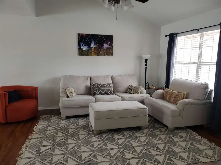 2317 E Sycamore Drive, Stillwater, OK 74075 - #2