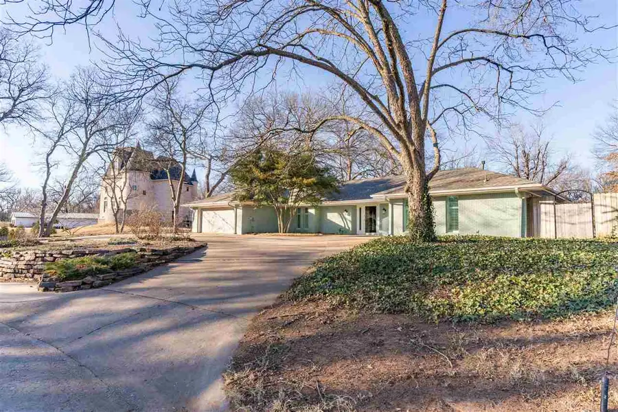 2406 W 10th Avenue, Stillwater, OK 74074-1922 - #2