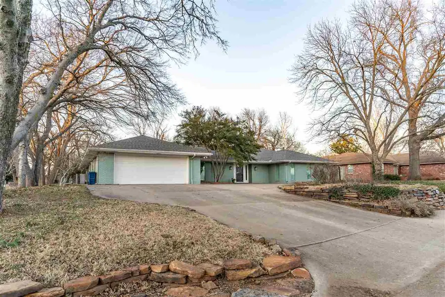 2406 W 10th Avenue, Stillwater, OK 74074-1922 - #3