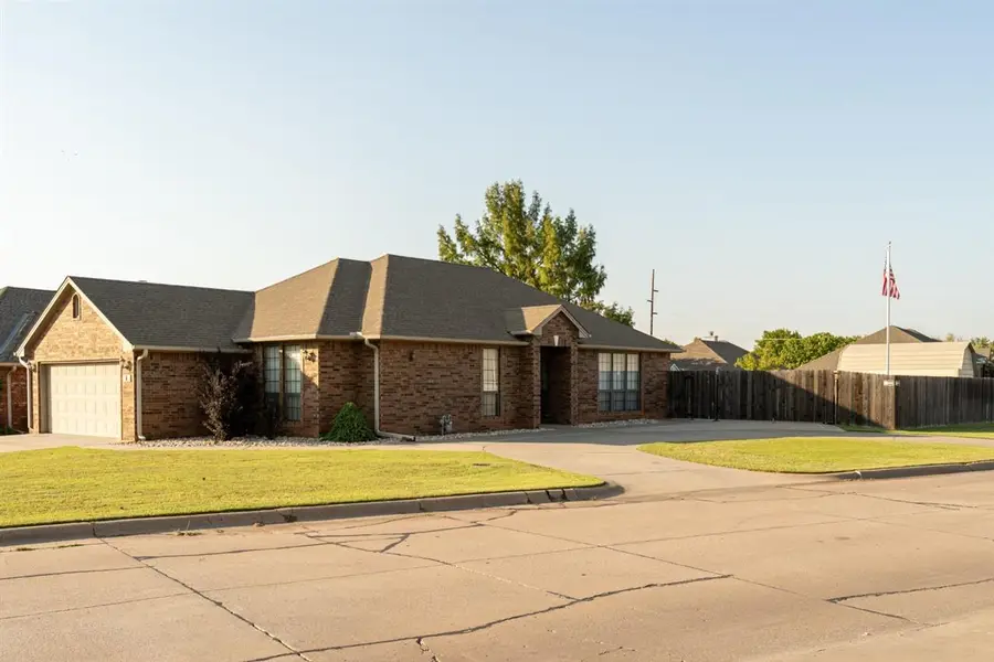 1 Windsor Circle, Stillwater, OK 74074-6708 - #3