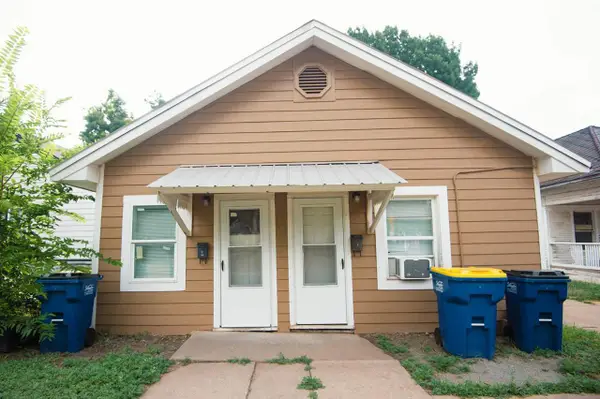 207-209 1/2 N Husband Street, Stillwater, OK 74075-8500