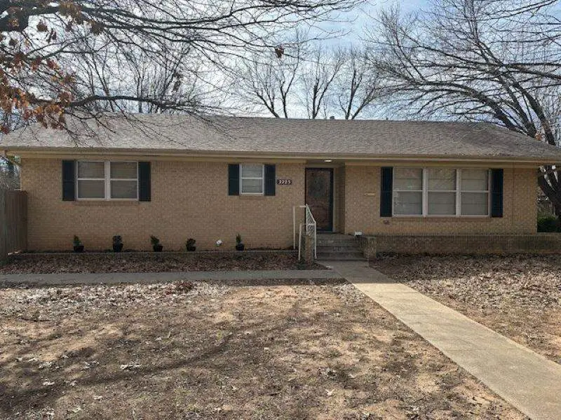 2225 W 9th Avenue, Stillwater, OK 74074-0000 - #1