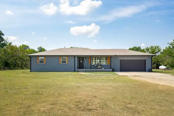 13603 E Lakeview Street, Glencoe, OK 74032
