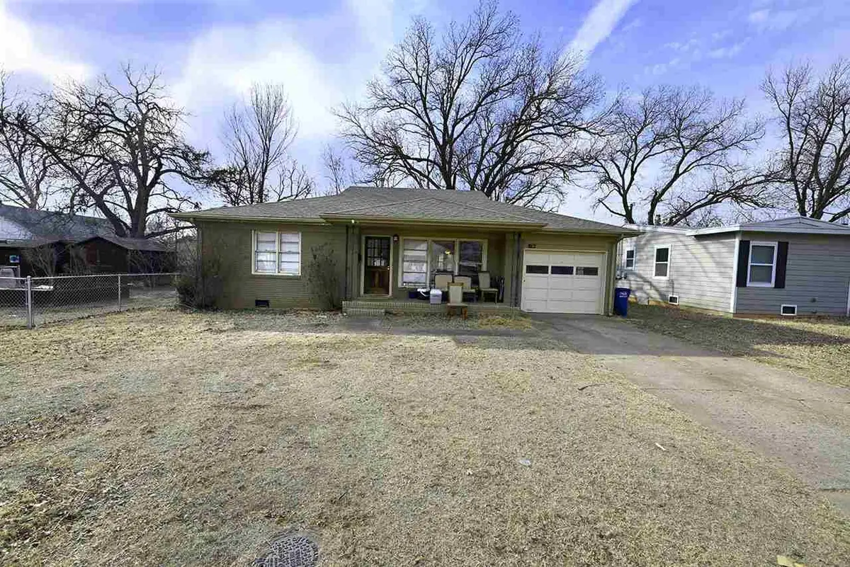 812 S McDonald Street, Stillwater, OK 74074 - #1