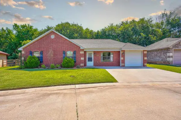 2321 Timbercrest Dr, Stillwater, OK 74075