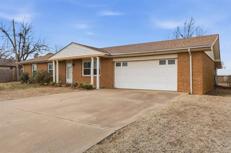 1303 N 14th, Perry, OK 73077 - #3