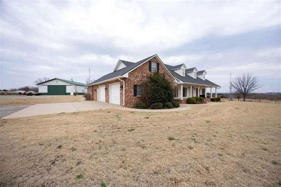 1781 N Longwood Road, Ponca City, OK 74604 - #2