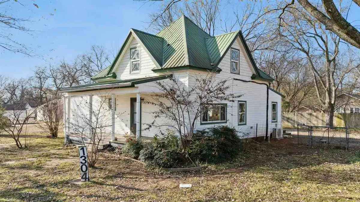 1304 S Husband, Stillwater, OK 74074 - #1