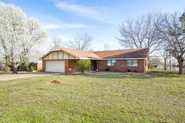 917 N Dryden Circle, Stillwater, OK 74075